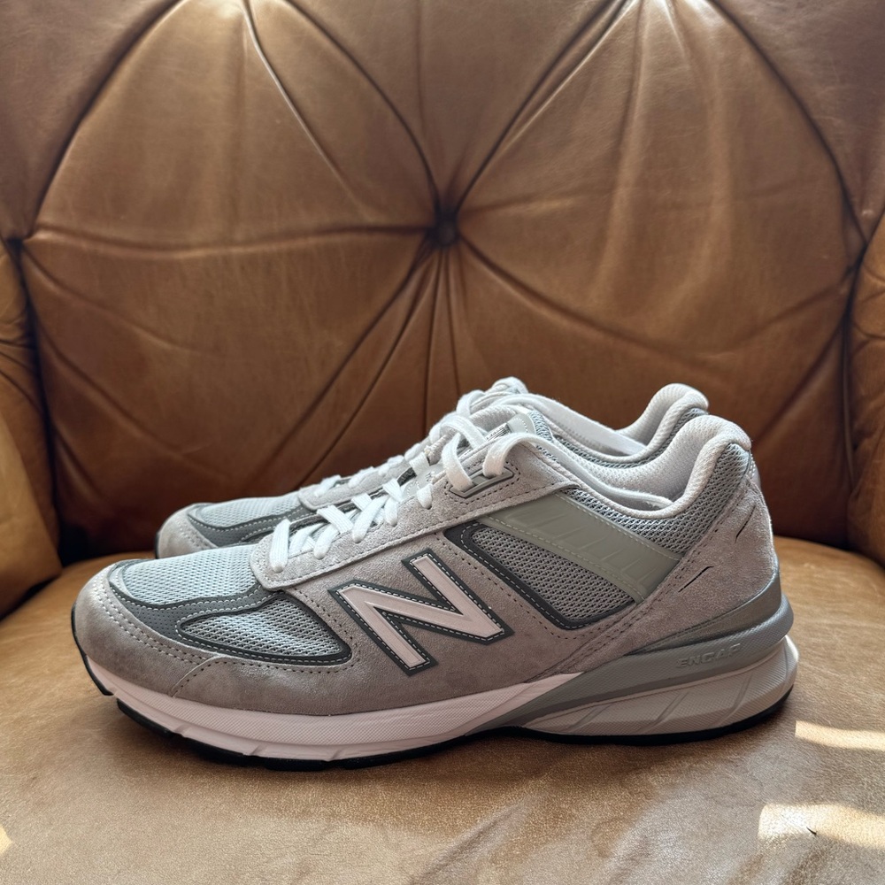 New Balance 990v5 - Picture 6 of 7